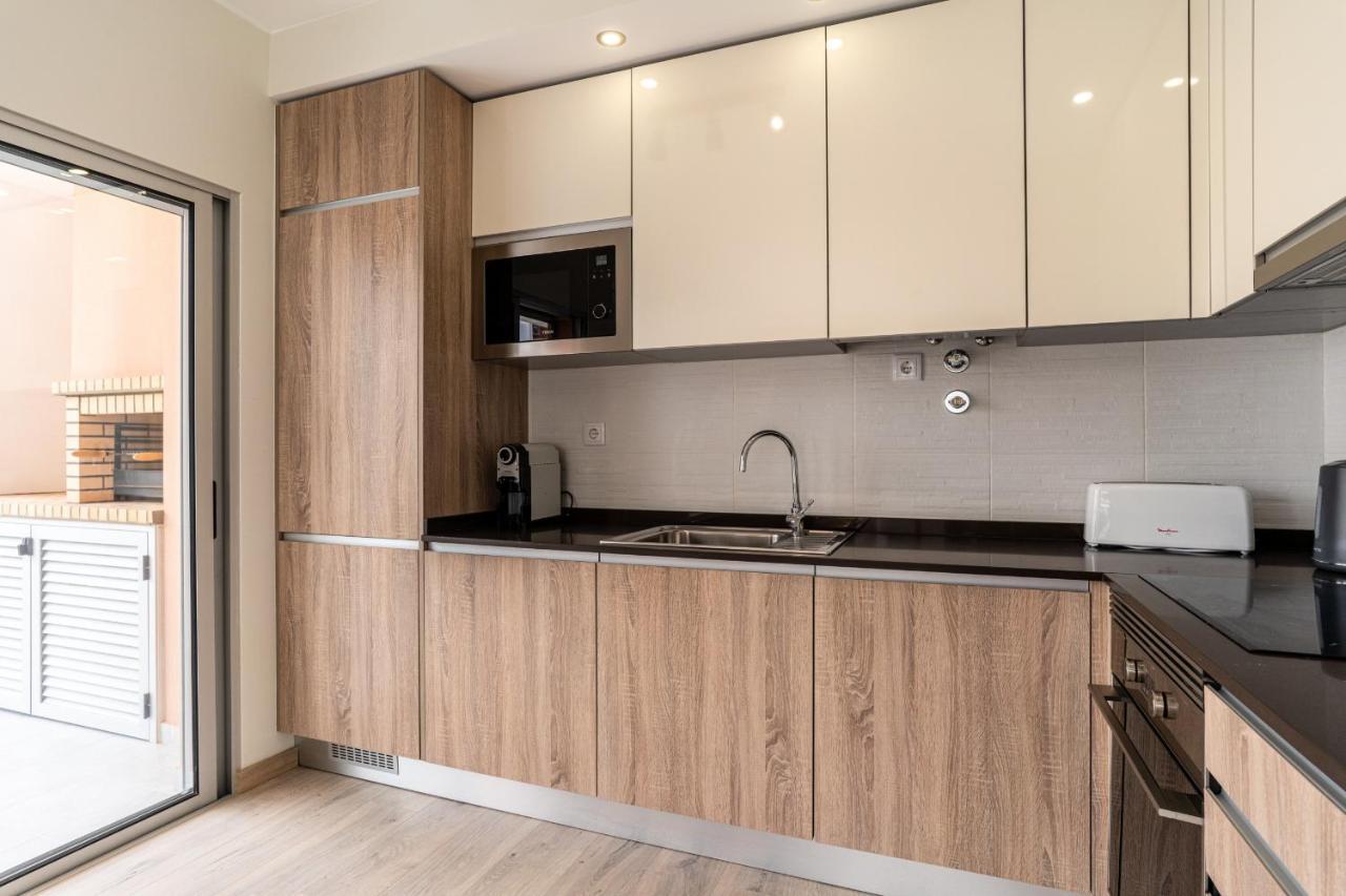Sunny Brand New 2-Bedroom Apt - 500M From Praia Da Rocha With Ac And Pool! Portimão Eksteriør billede